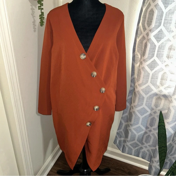 ASOS Design Asymmetric Button Shift Long Sleeve midi Dress - Picture 1 of 8